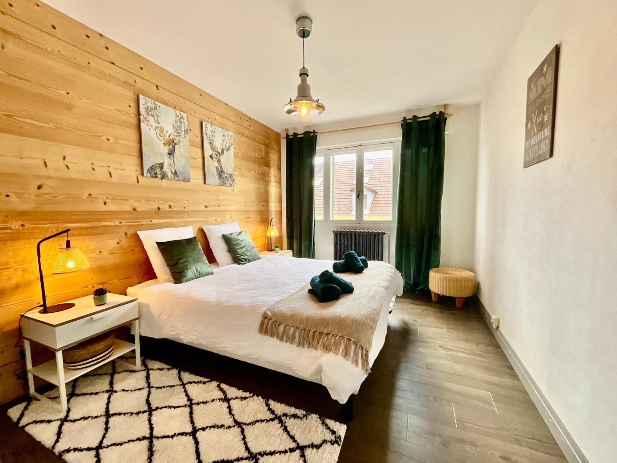 Epicea, Bel Appartement Avec Balcon Au Centre Ville Gérardmer Kültér fotó